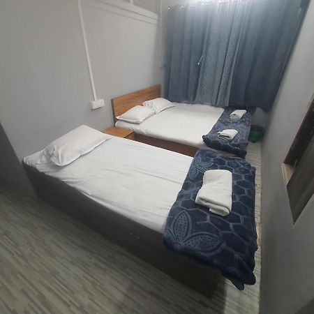 Hotel Family Stay Beside Railway Station Aurangābād Exterior foto