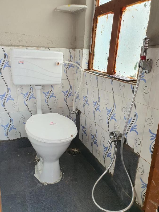 Hotel Family Stay Beside Railway Station Aurangābād Exterior foto